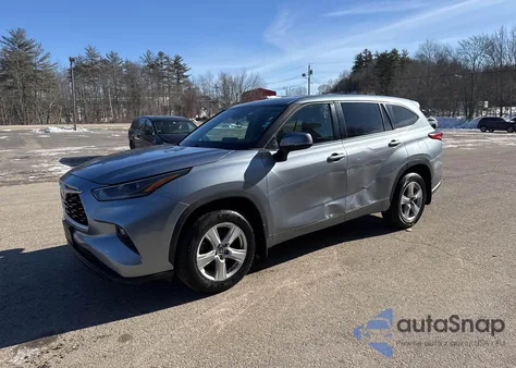 2021 Toyota Highlander Le из США, поврежденный, VIN 5TDBZRBHXMS080724